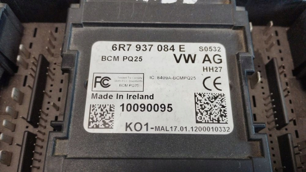 Skoda Fabia Mk2 Comfort module BCM 6R7937084E