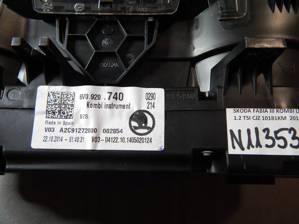 Skoda Fabia Mk3 (NJ) Counter clocks 6V0920740