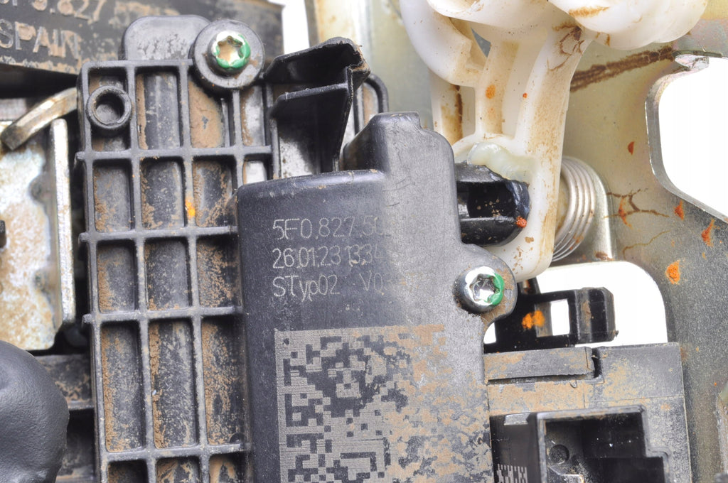 Skoda Karoq CUPRA LEON FORMENTOR TAILGATE LOCK 5F082750510S 2024R