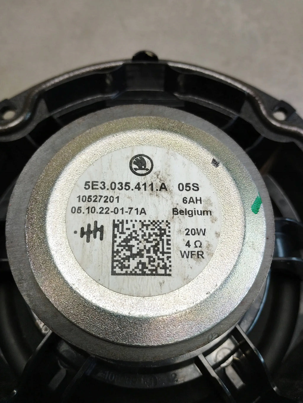 Skoda Octavia Mk4 DOOR SPEAKER 5E3035411A