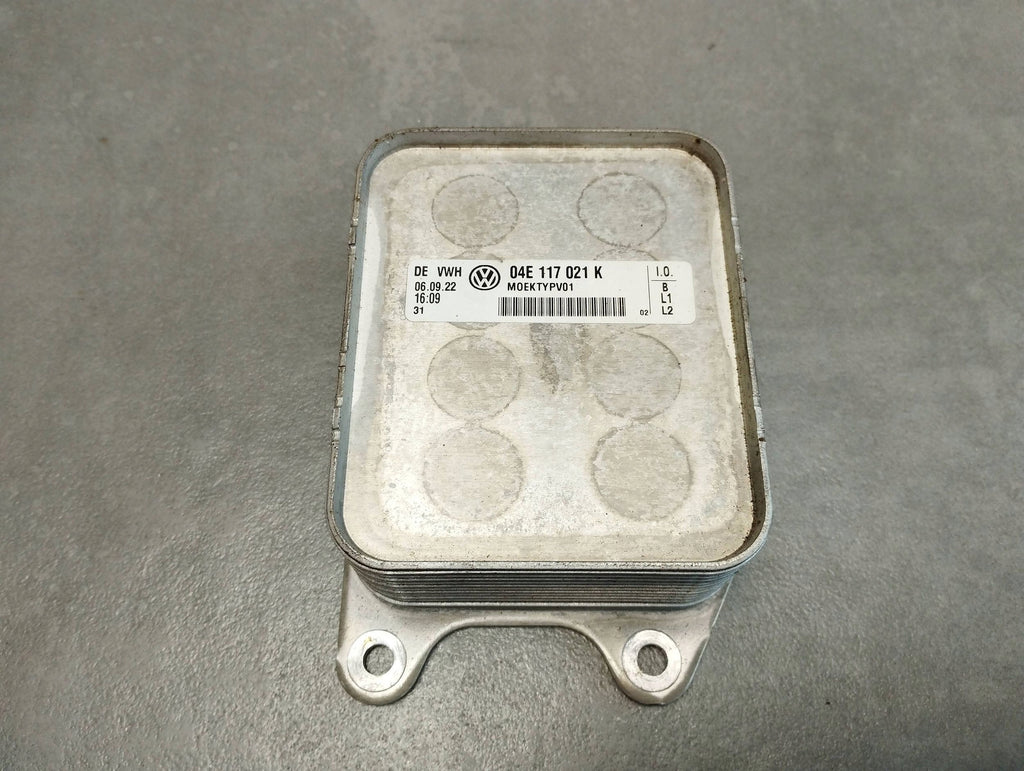 Skoda Octavia Mk4 OIL COOLER 04E117021K