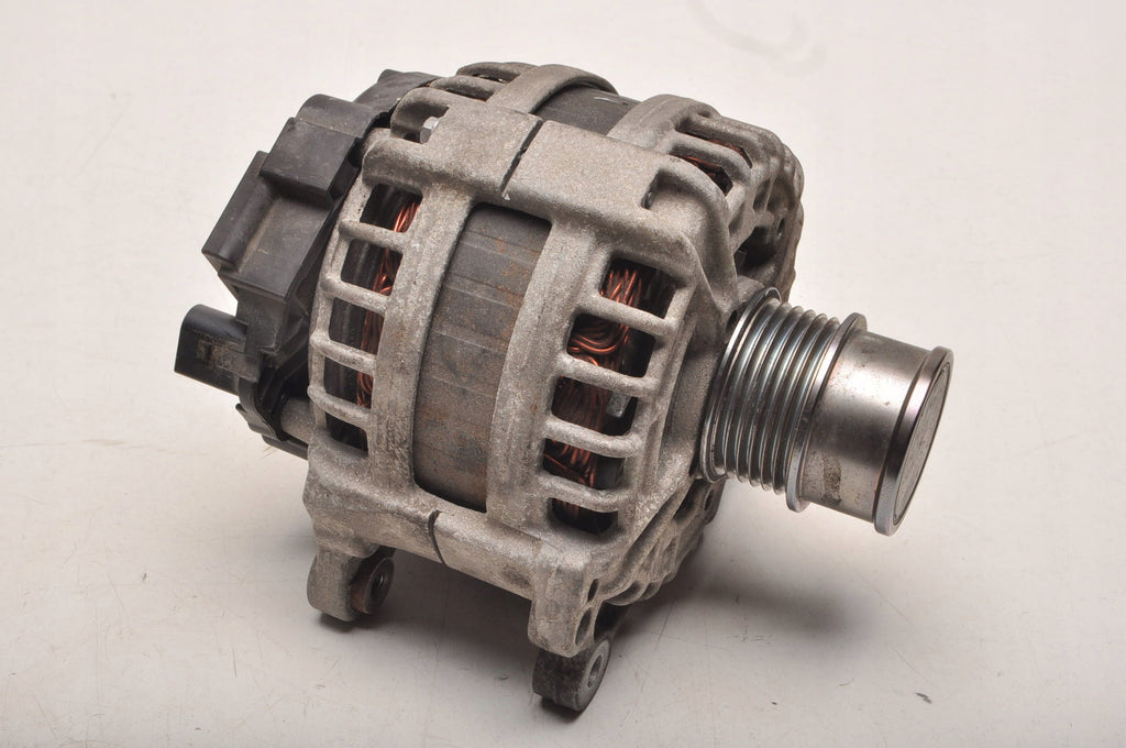 T-ROC ARTEON TIGUAN II LEON III T-CROSS 1.0 TSi 95KM ALTERNATOR 05E903026B