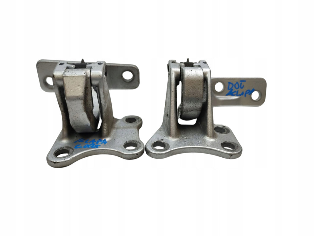 TAILGATE HINGES REAR LAND ROVER DEFENDER II L663