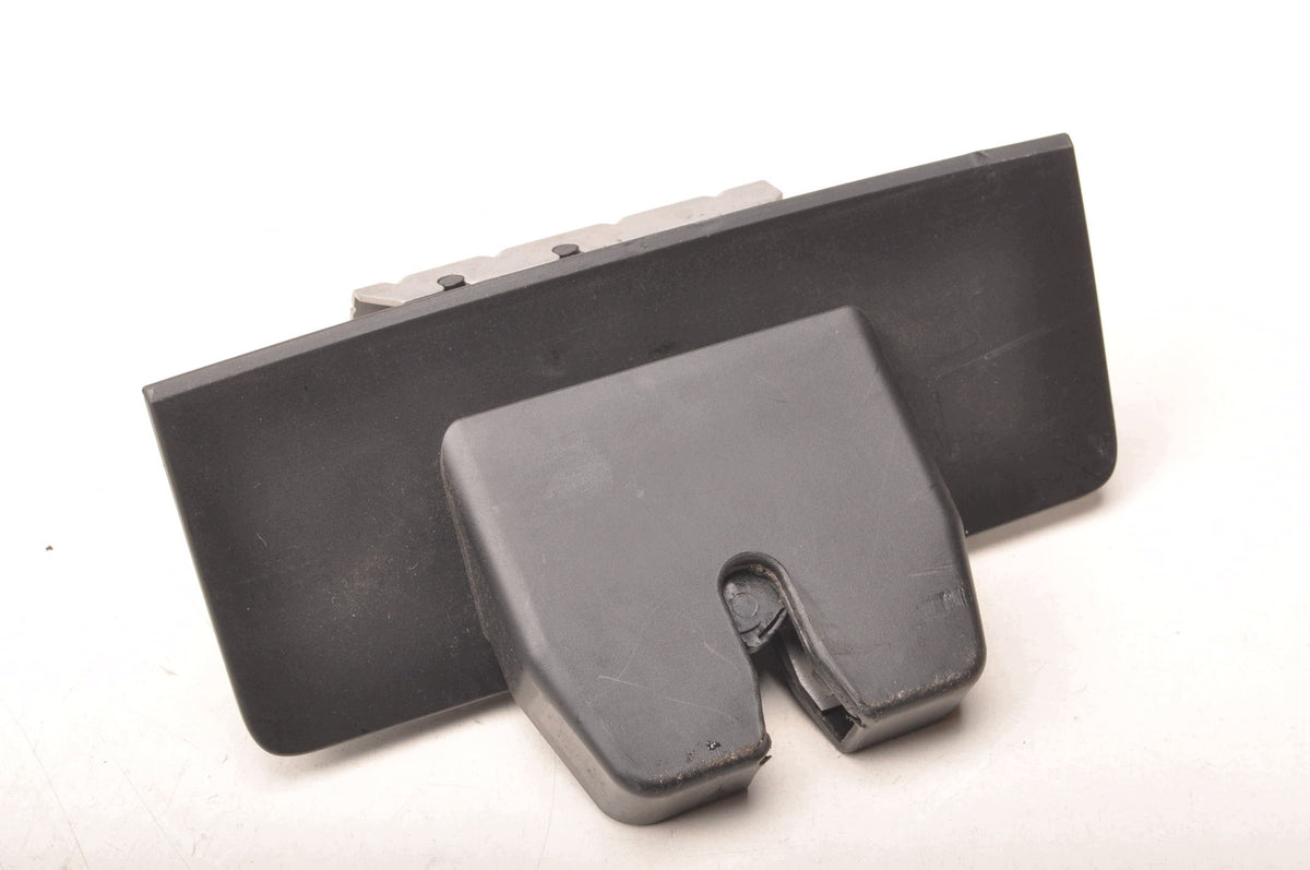 TAILGATE LOCK VOLVO XC60 AND 31440244