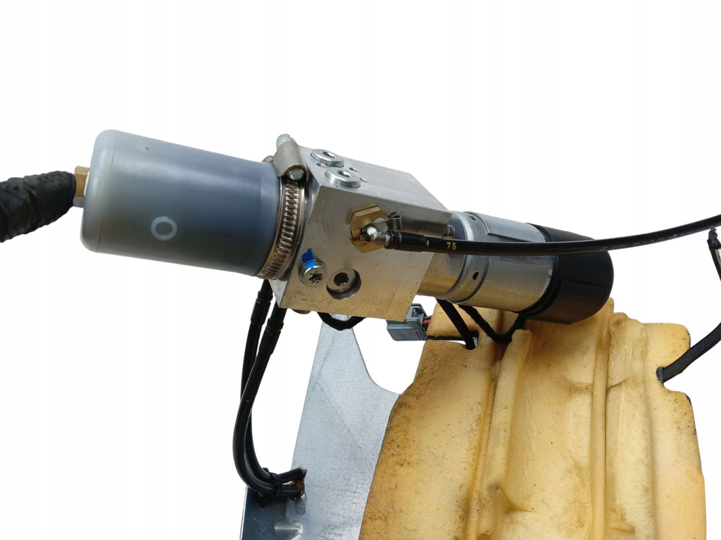TAILGATE PUMP VOLVO V70 III (2007-2011) 31218393