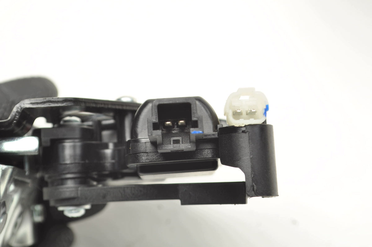 TAILGATE TRUNK LOCK LATCH BAIC BEIJING 3 X35 A00084630 A577B00377 FACELIFT 26R