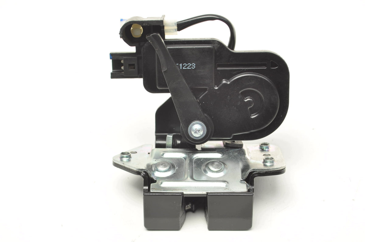 TAILGATE TRUNK LOCK LATCH BAIC BEIJING 3 X35 A00084630 A577B00377 FACELIFT 26R