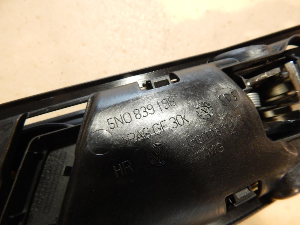 TIGUAN 5N2 INTERIOR DOOR HANDLE RIGHT REAR 5N0839198