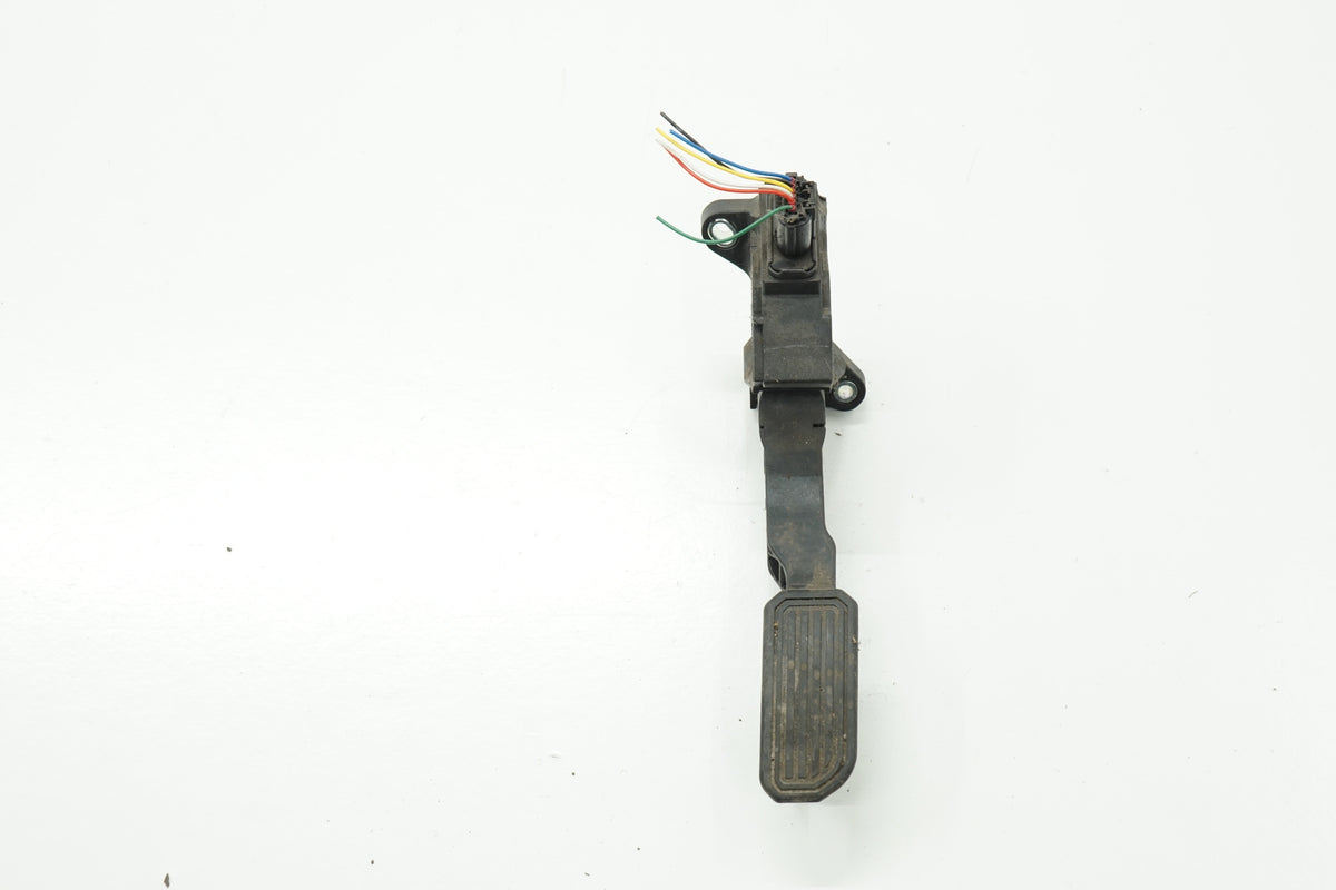 TOYOTA AURIS I LIFT E15 GAS PEDAL 78110-02012