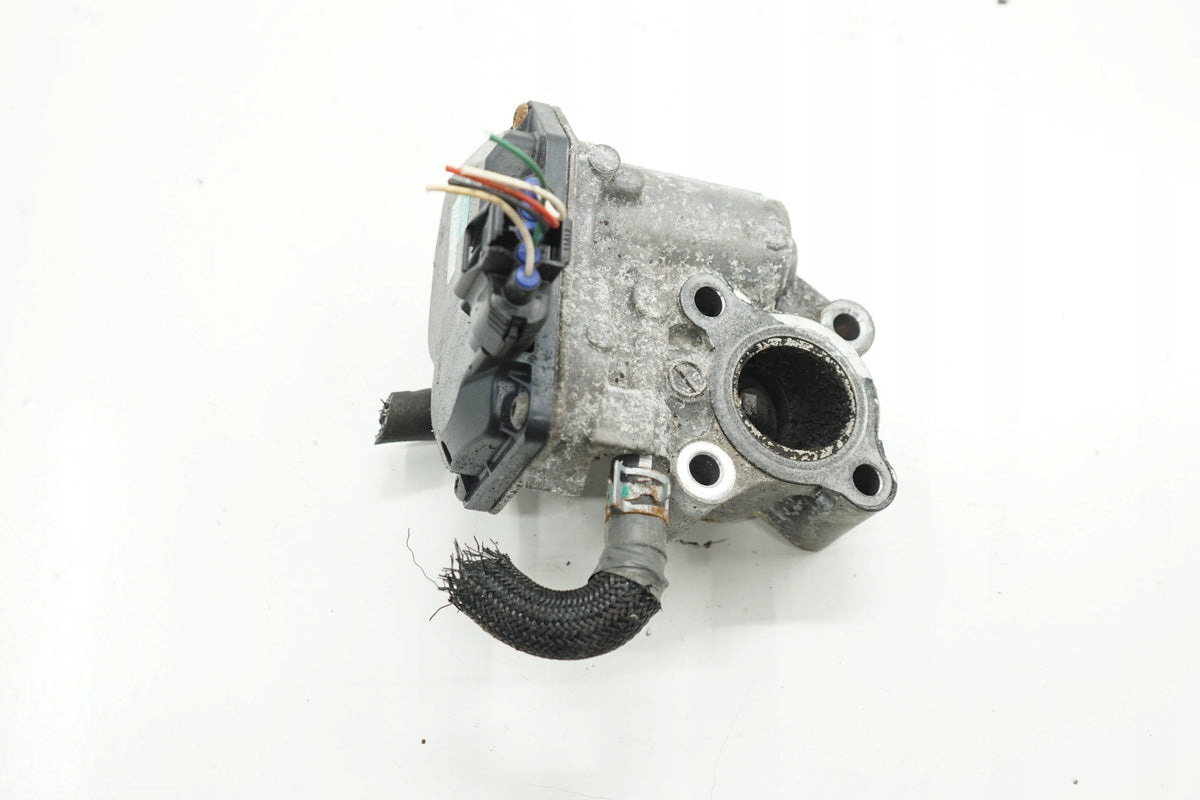 TOYOTA AURIS II E18 13R VALVE EGR 1.4 D4D 25800-33011