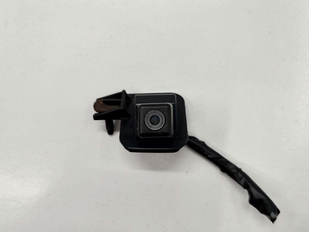 TOYOTA AURIS II E18 HB 13R REVERSING CAMERA 86790-02030