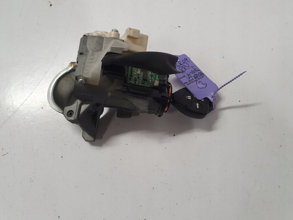 TOYOTA AVENSIS T27 KEY IGNITION 2.0 D4D