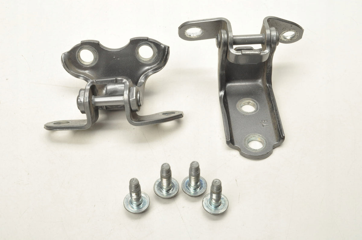TOYOTA BZ4X DOOR HINGES LEFT REAR SET