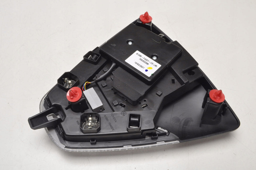 TOYOTA C-HR LIGHTING INTERIOR CABIN LAMP