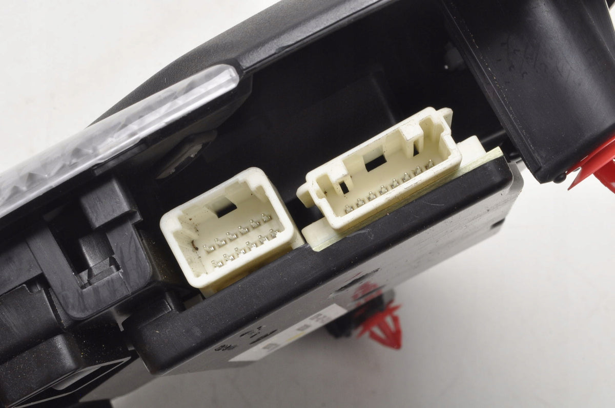 TOYOTA C-HR LIGHTING INTERIOR CABIN LAMP