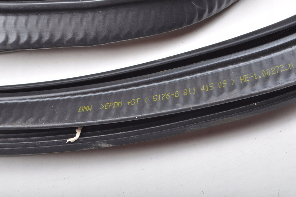 TOYOTA SUPRA MK5 GR FLAP SEAL 23R 881141509