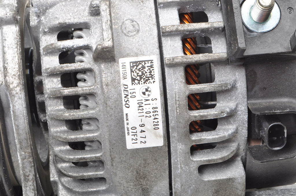 TOYOTA SUPRA V MK5 3.0 24V GR 340KM ALTERNATOR 8654280