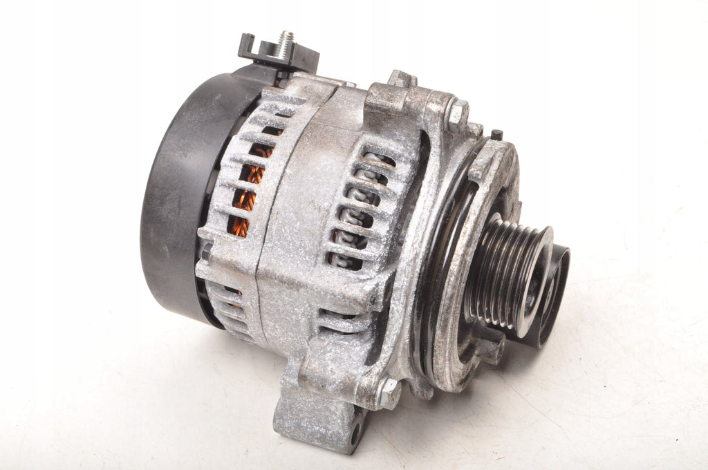 TOYOTA SUPRA V MK5 3.0 24V GR 340KM ALTERNATOR 8654280