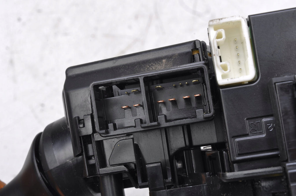 TOYOTA YARIS III COMBINED SWITCH 0D300 17F938