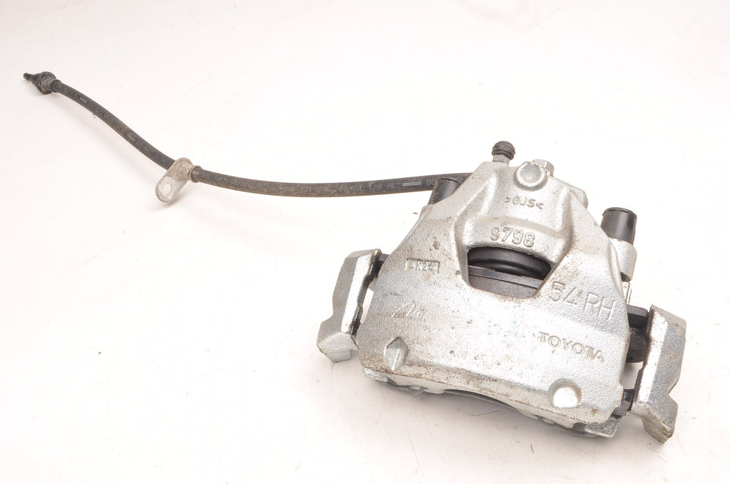 TOYOTA YARIS IV 1.5 HYBRID BRAKE CALIPER RIGHT FRONT P0