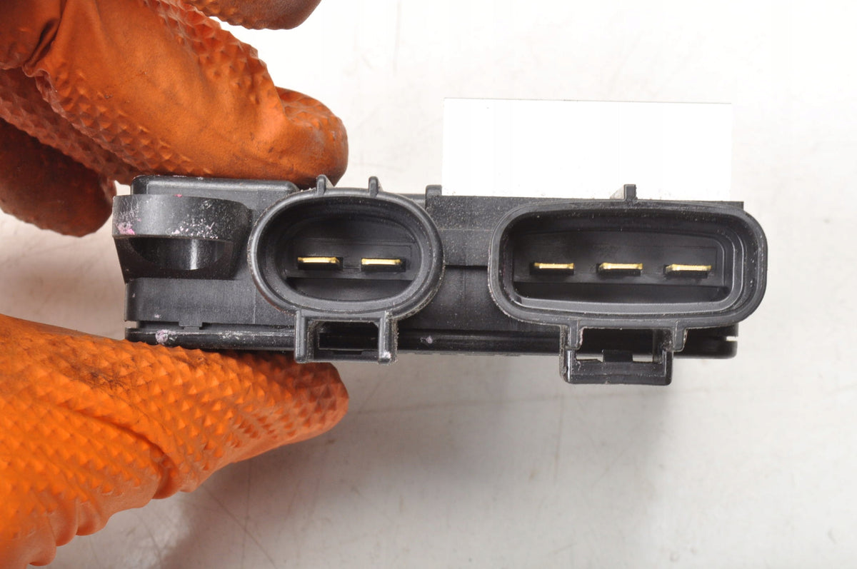 TOYOTA YARIS IV 1.5 HYBRID FAN CONTROLLER MODULE 89257-K0020