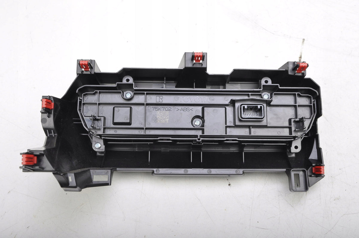 TOYOTA YARIS IV AIR CONDITIONING PANEL 55900-K0260
