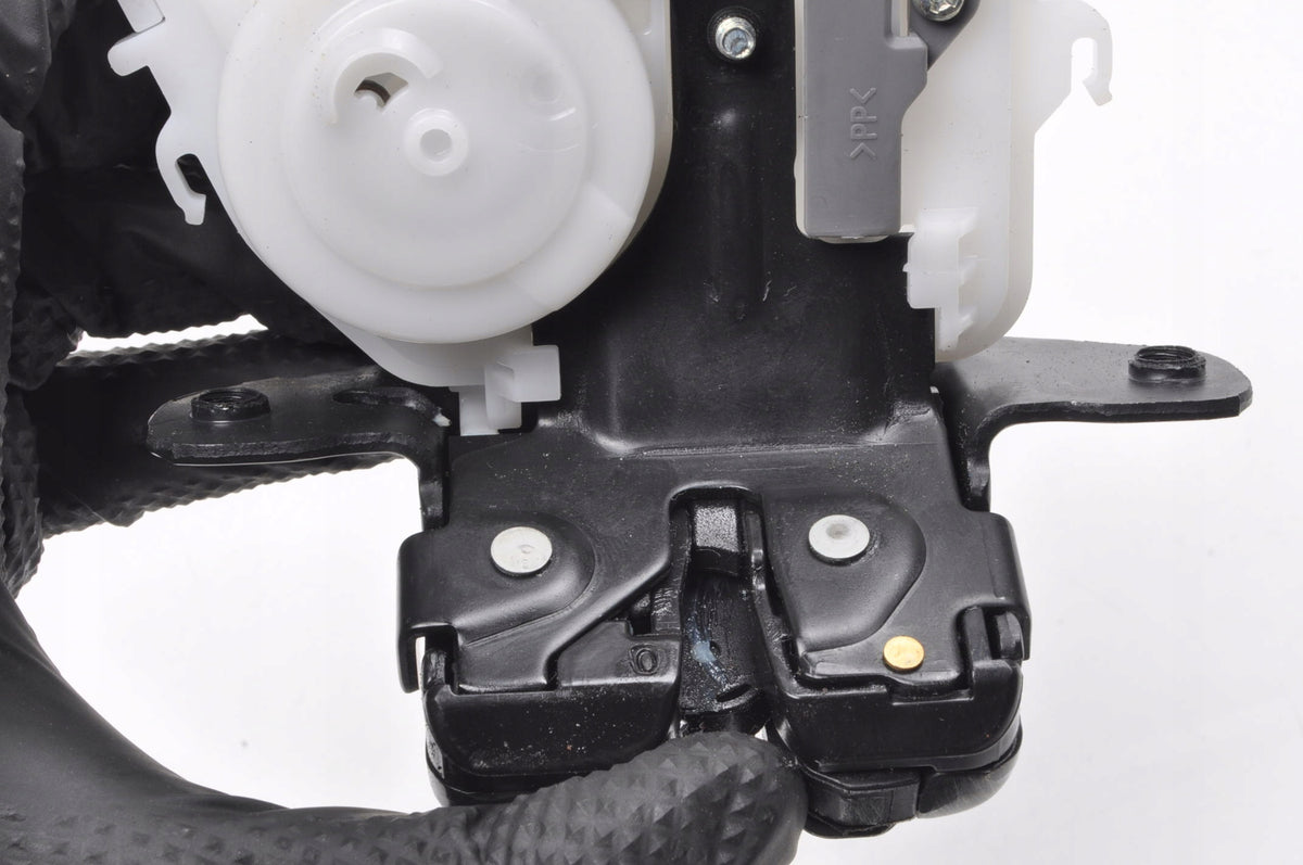TOYOTA YARIS IV TAILGATE LOCK