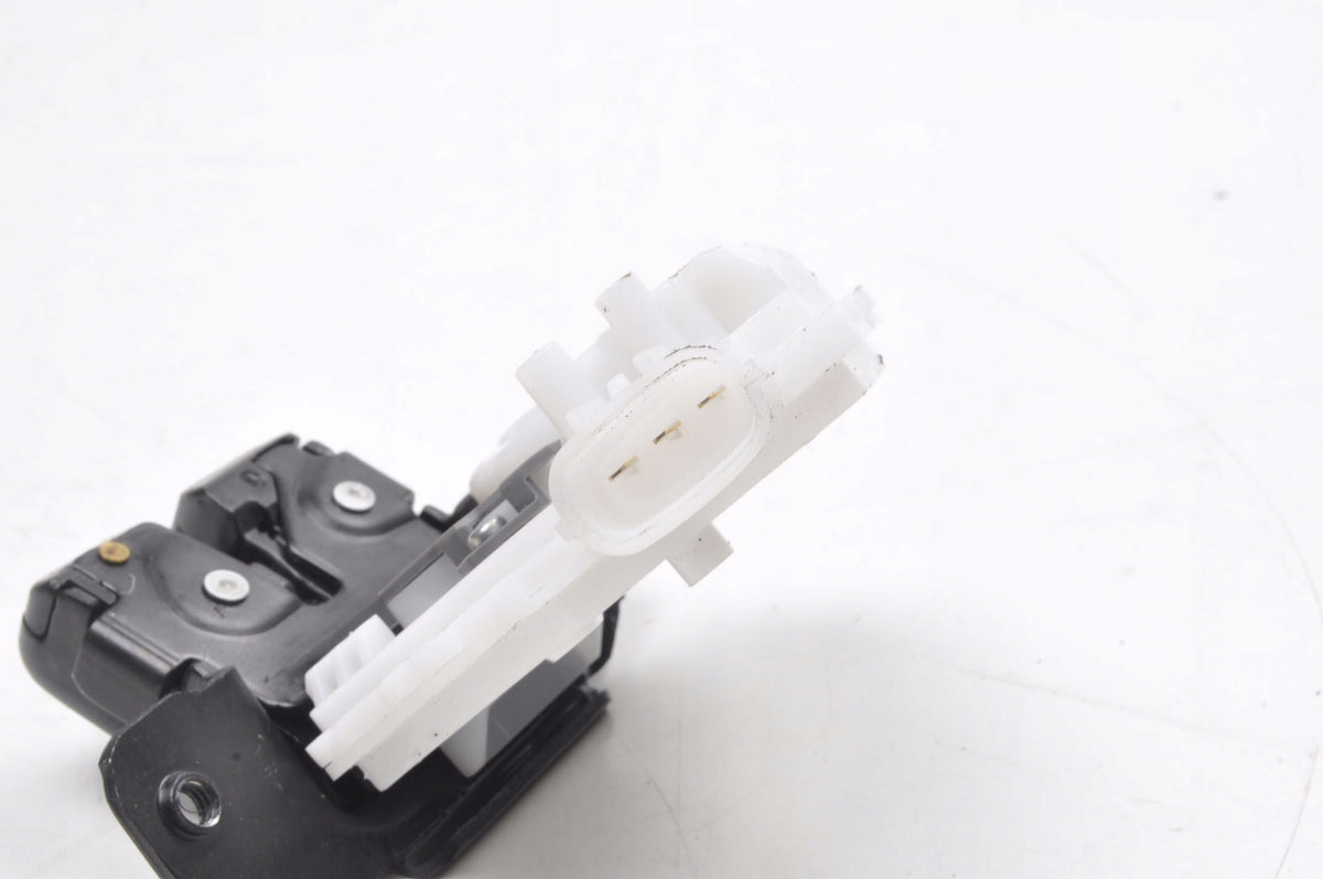 TOYOTA YARIS IV TAILGATE LOCK
