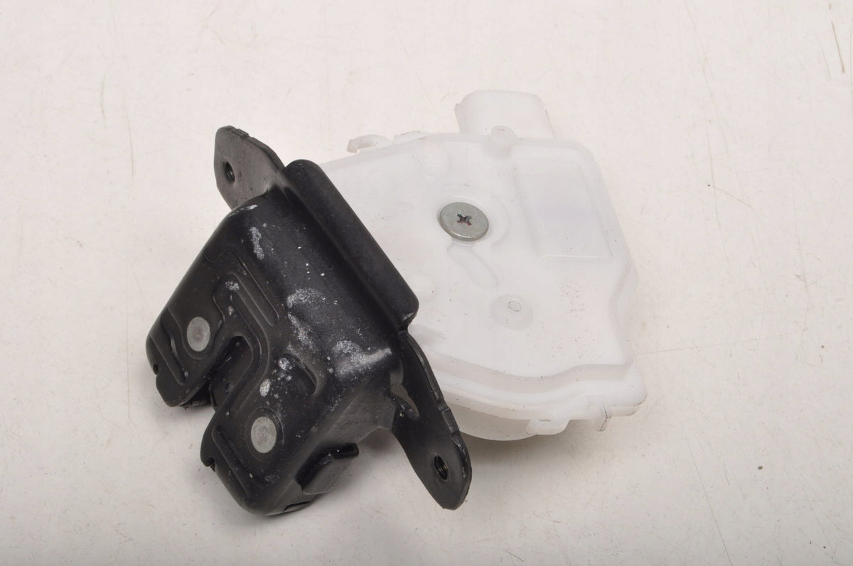 TOYOTA YARIS IV TAILGATE LOCK