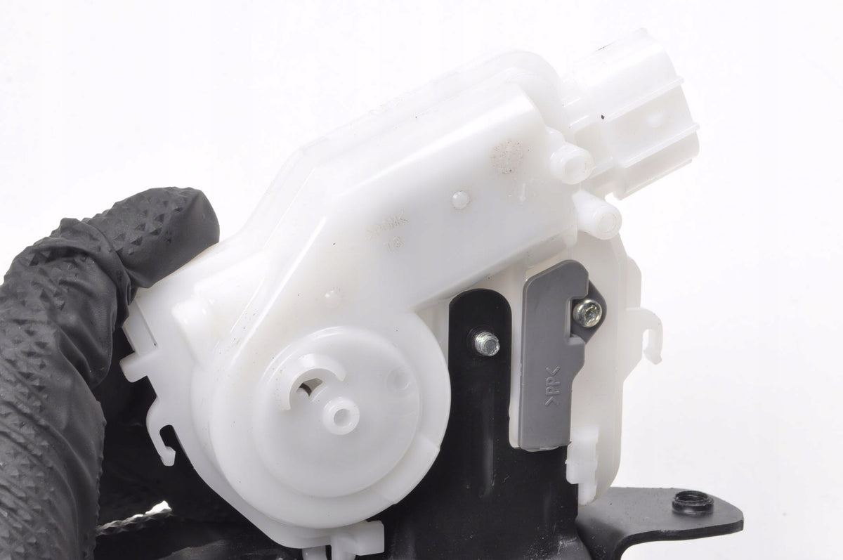TOYOTA YARIS IV TAILGATE LOCK