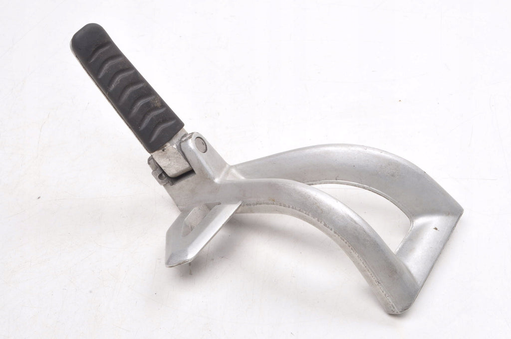 TRIUMPH TIGER 1050 SET FOOTREST LEFT