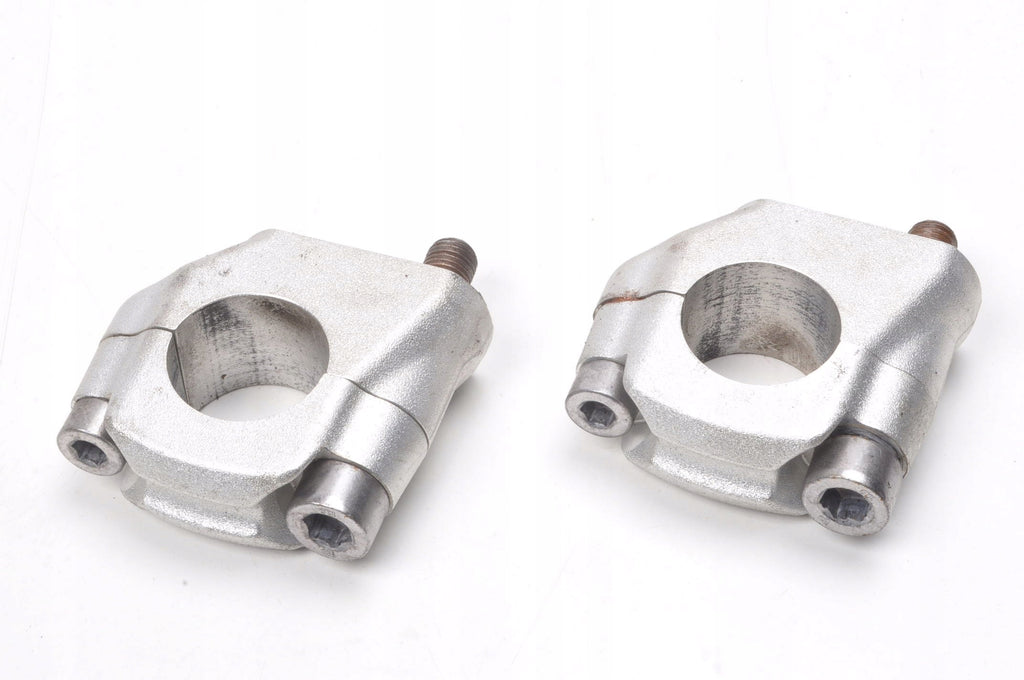 TRIUMPH TIGER 800 HANDLEBAR MOUNT