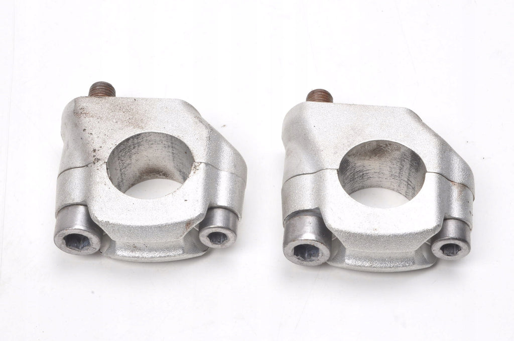 TRIUMPH TIGER 800 HANDLEBAR MOUNT