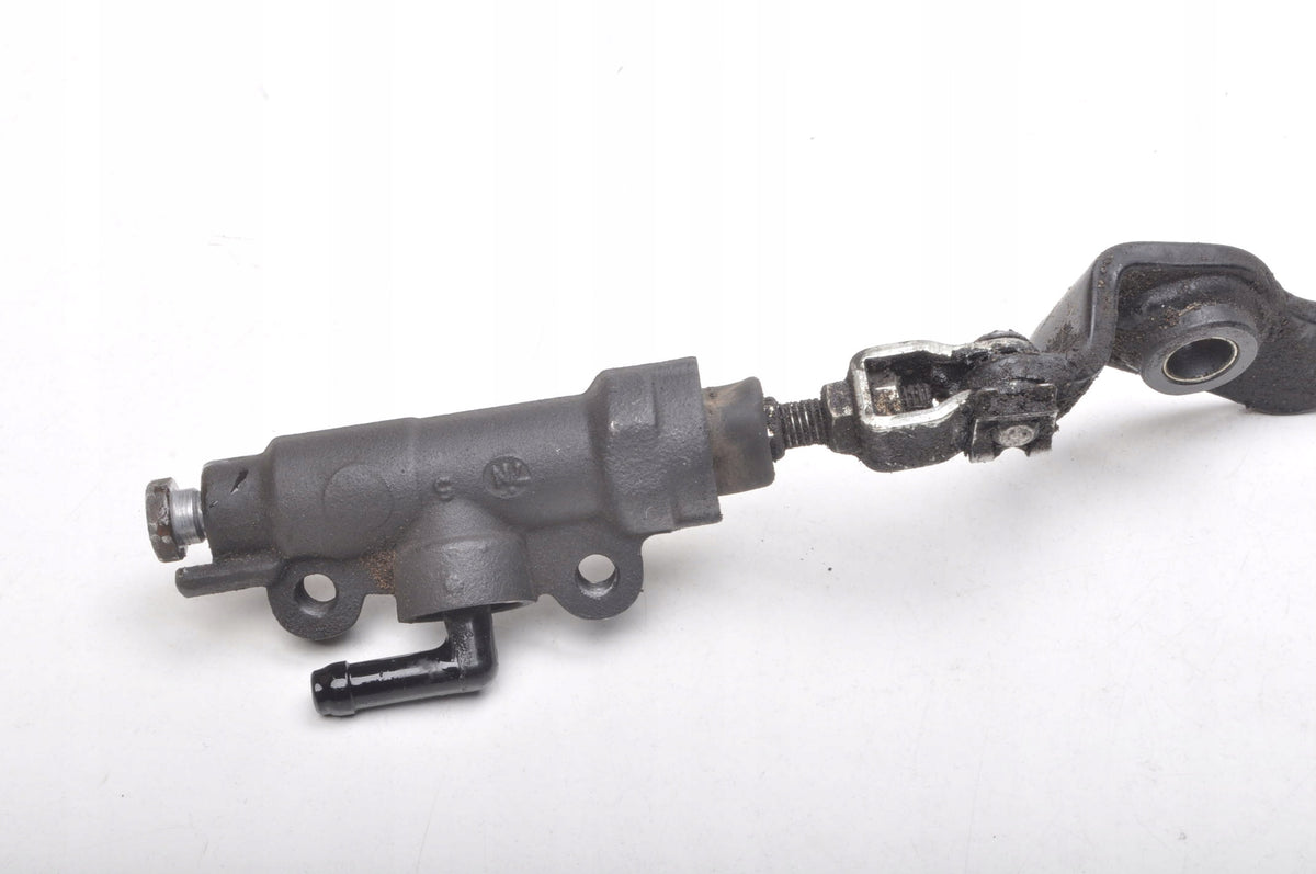 TRIUMPH TIGER 800 XRT BRAKE PUMP 18R