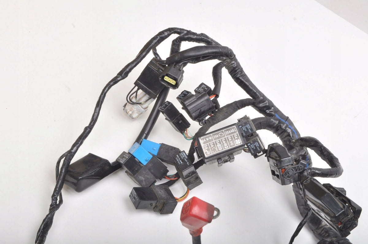 TRIUMPH TIGER 800 XRT HARNESS ELECTRICAL INSTALLATION 18R