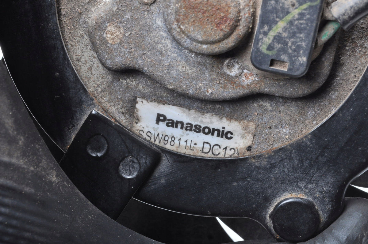 TRIUMPH TIGER 800 XRT WATER COOLER FAN