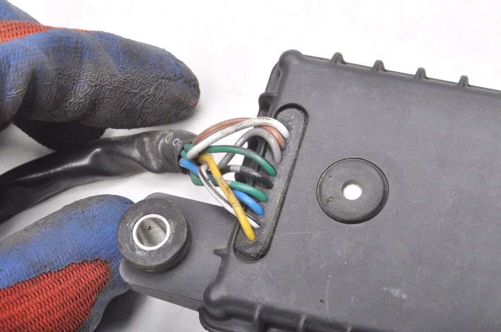 TRIUMPH TIGER EXPLORER XC 1200 MODULE IGNITION RELAY CONTROLLER 13R