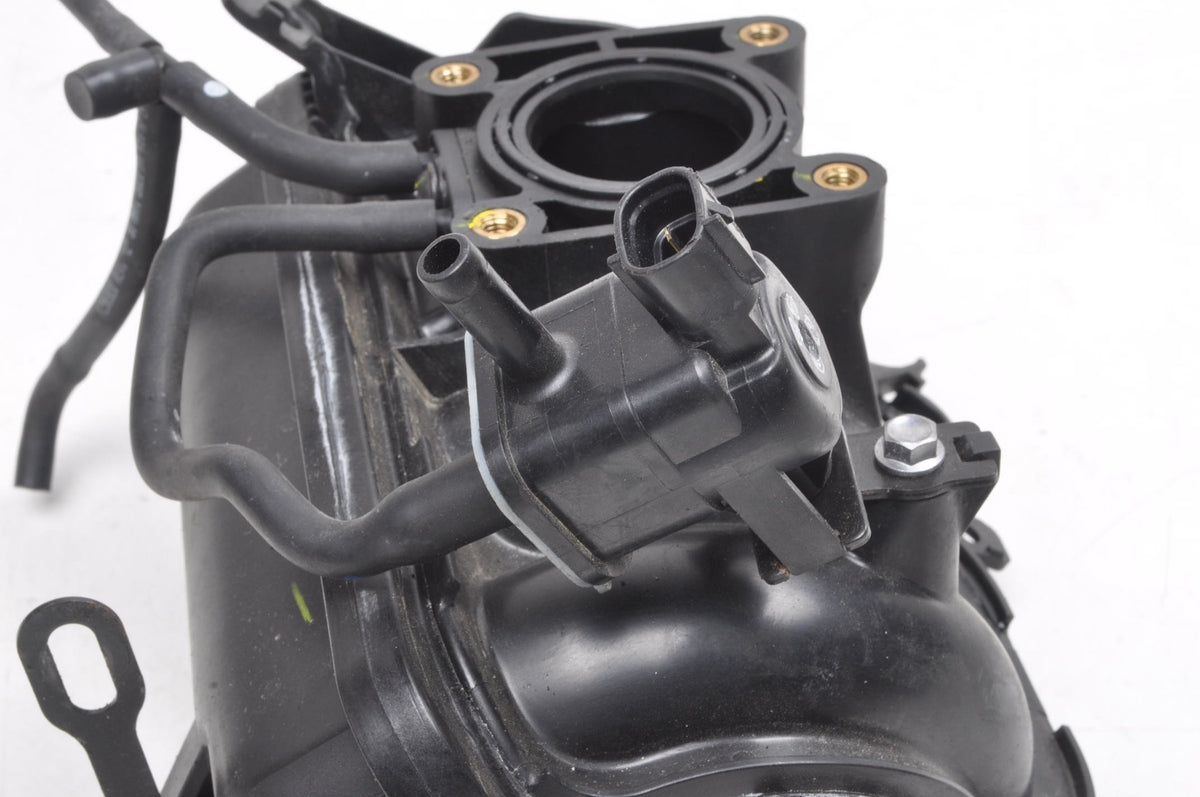 TRIUMPH TRIDENT 660 SUCTION MANIFOLD 22M13P 1247001