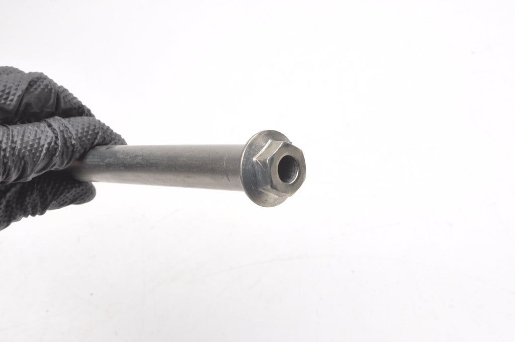 TRIUMPH TRIDENT 660 SWING ARM MOUNT SCREW
