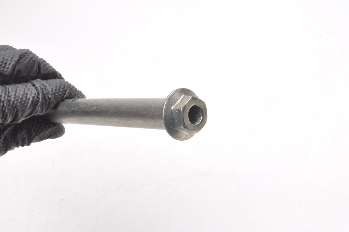 TRIUMPH TRIDENT 660 SWING ARM MOUNT SCREW