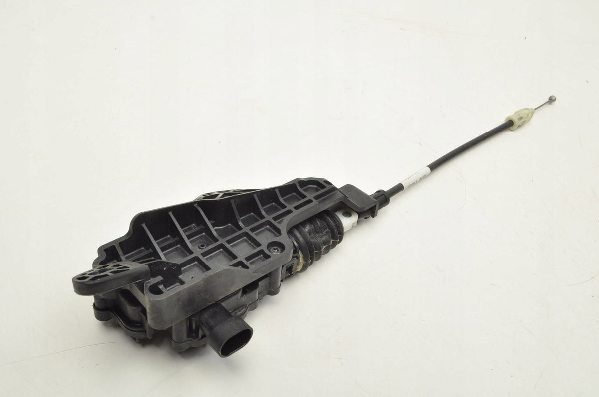 Tesla MODEL 3 LOCK MASK MOTOR 1643071-00-A