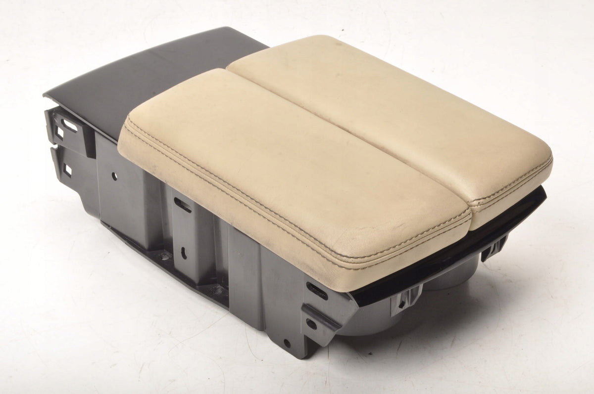 Tesla Model S ARMREST LEATHER LIGHT CUP HOLDER 1024241-00-B