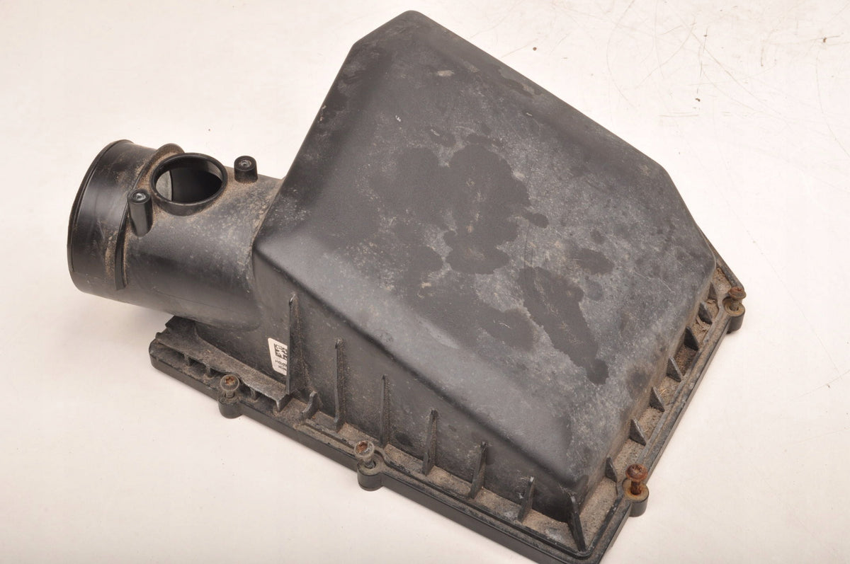 UPPER AIR FILTER HOUSING VOLVO XC40 II D3 32222663