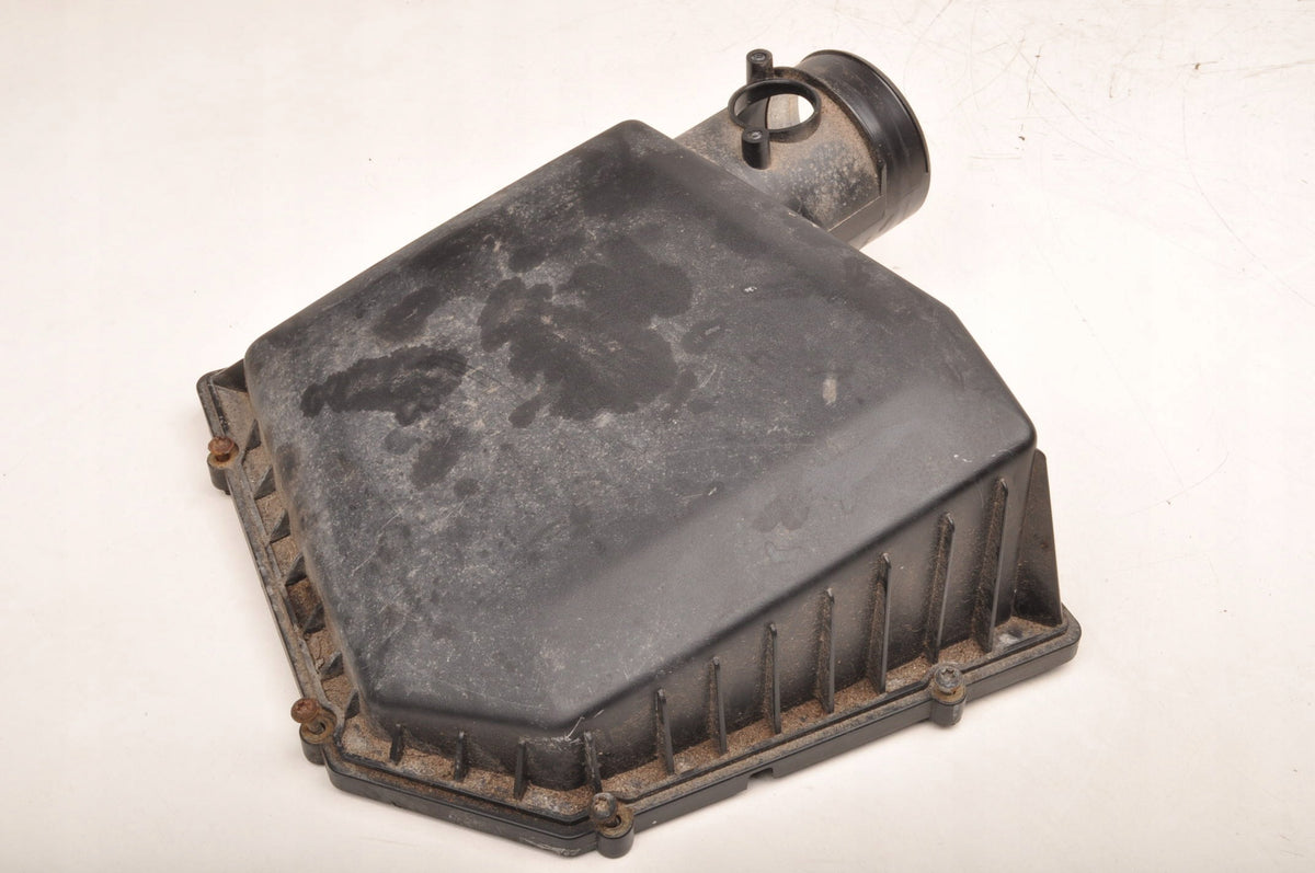 UPPER AIR FILTER HOUSING VOLVO XC40 II D3 32222663