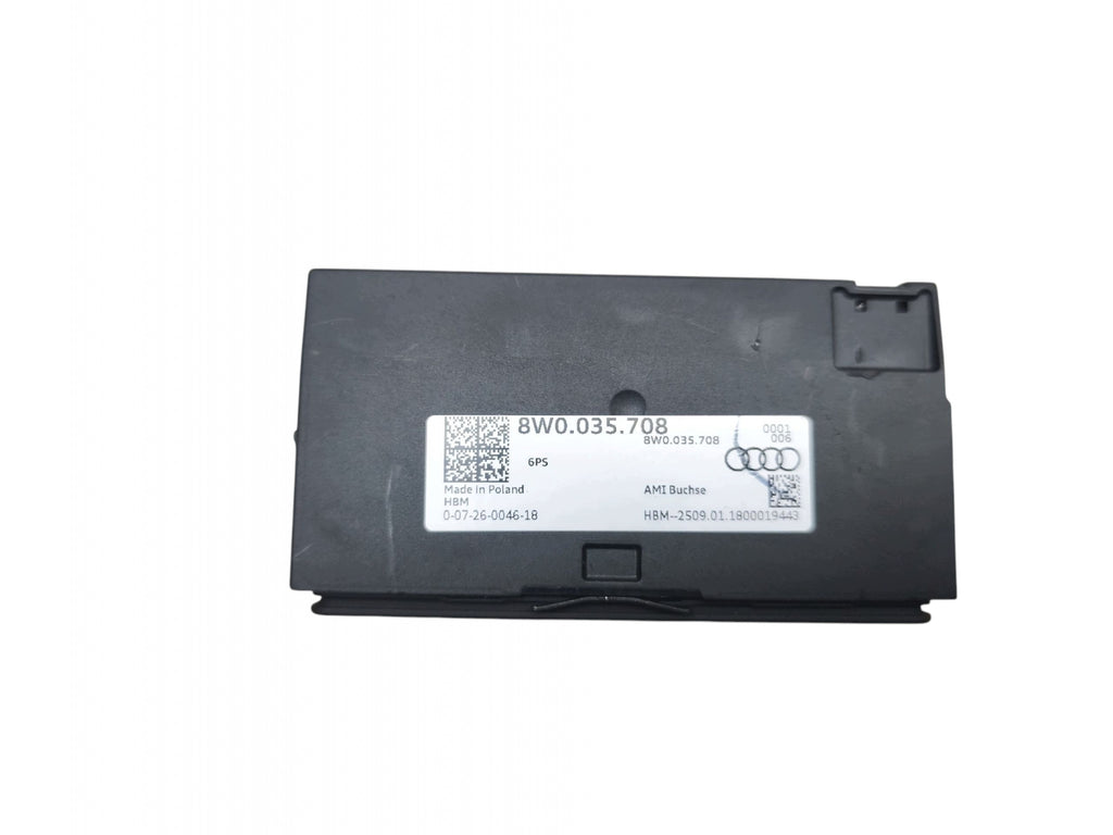 USB AUX PORT SOCKET AUDI A4 B9 (2015-2019) 8W0035708