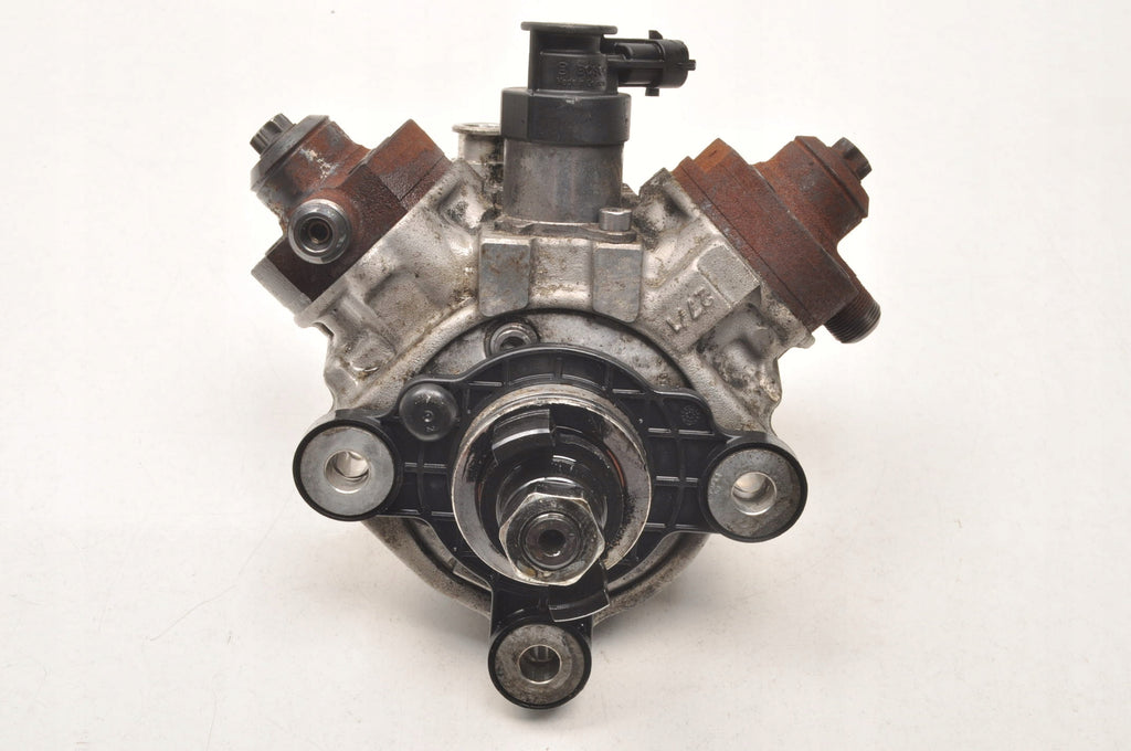 V70 III S60 II V60 V40 II 2.0 D4 D3 D5 INJECTION PUMP 31372081 0445010681