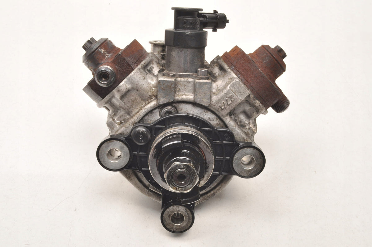 V70 III S60 II V60 V40 II 2.0 D4 D3 D5 INJECTION PUMP 31372081 0445010681