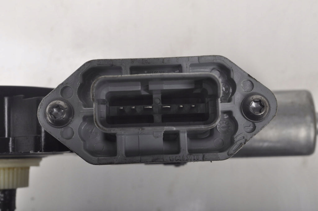 VIVARO B WINDOW MOTOR FRONT RIGHT 128001501
