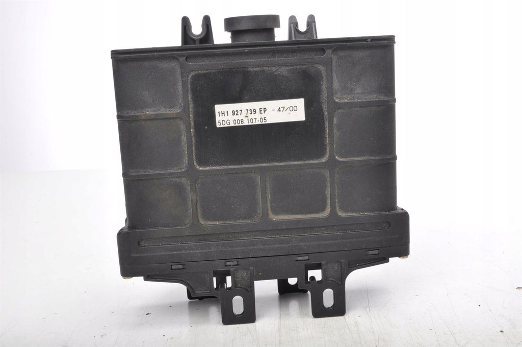 VOLKSWAGEN GOLF III DRIVER MODULE 01M927733JN