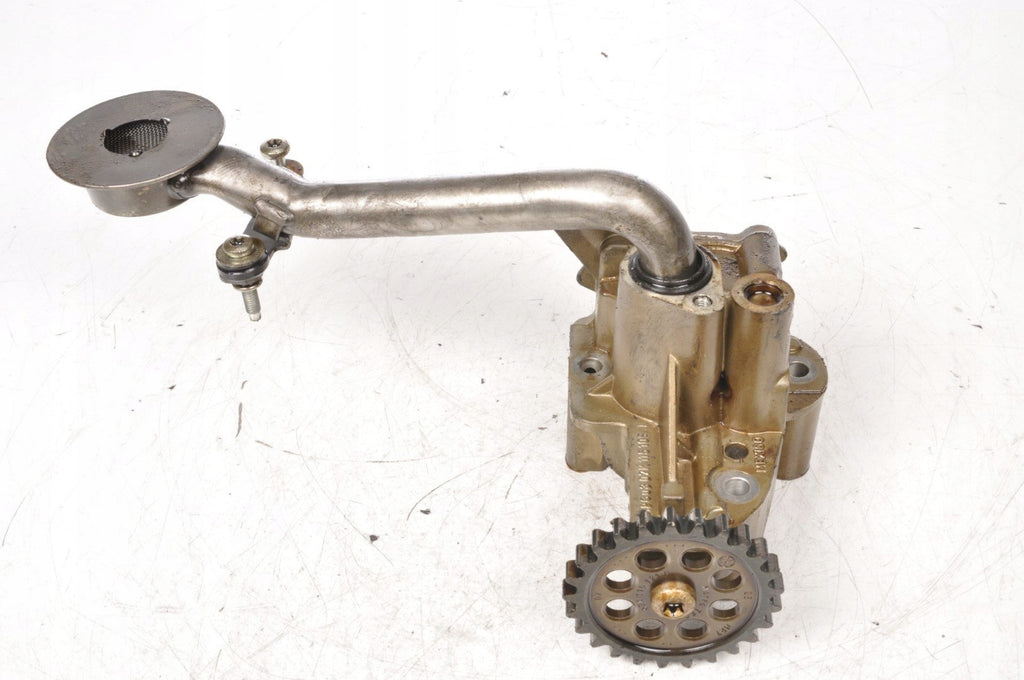 VOLKSWAGEN GOLF V 2.5 OIL PUMP 07K115105J